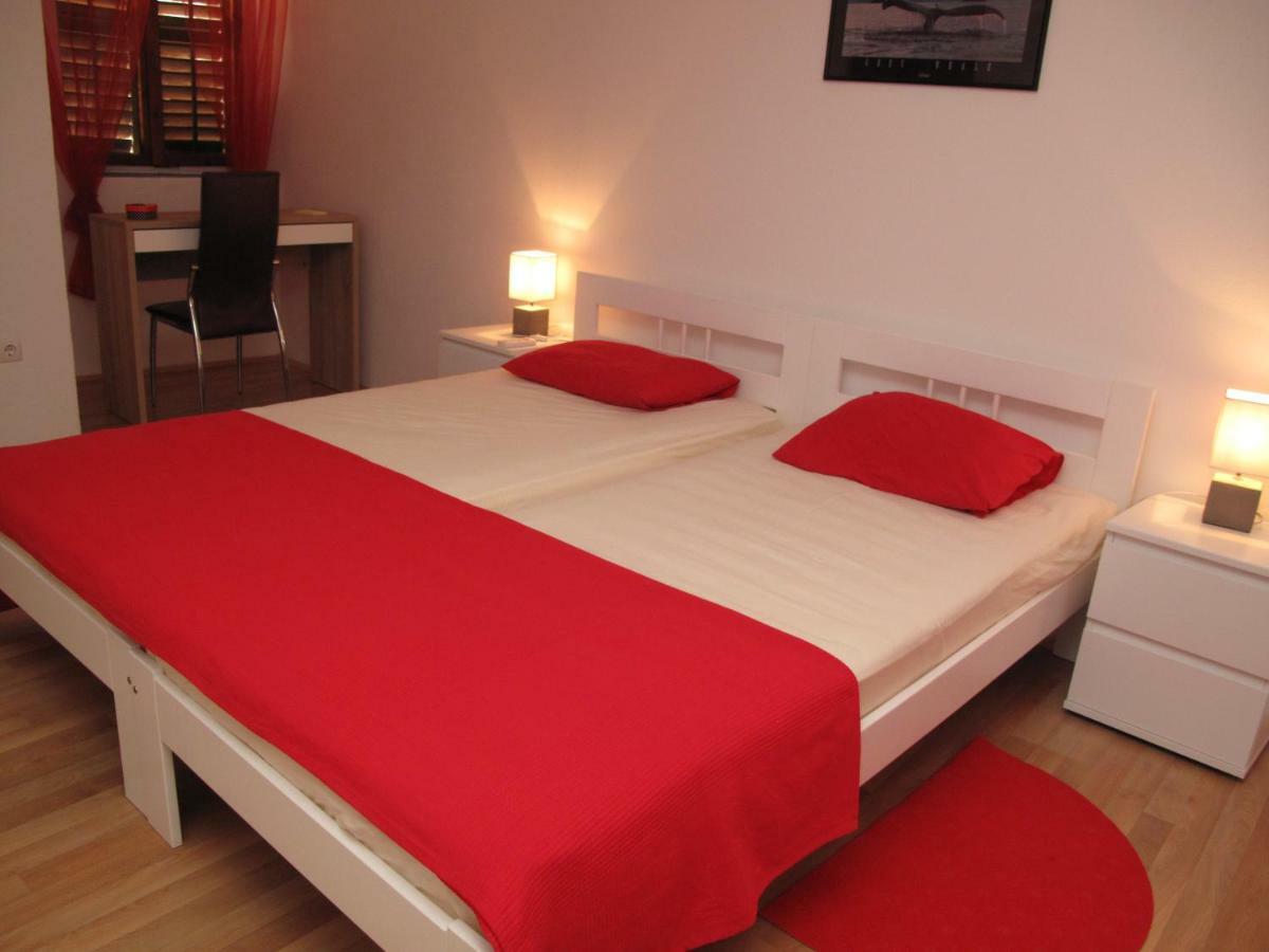 Illy City Centre Apartment Sibenik Exterior photo