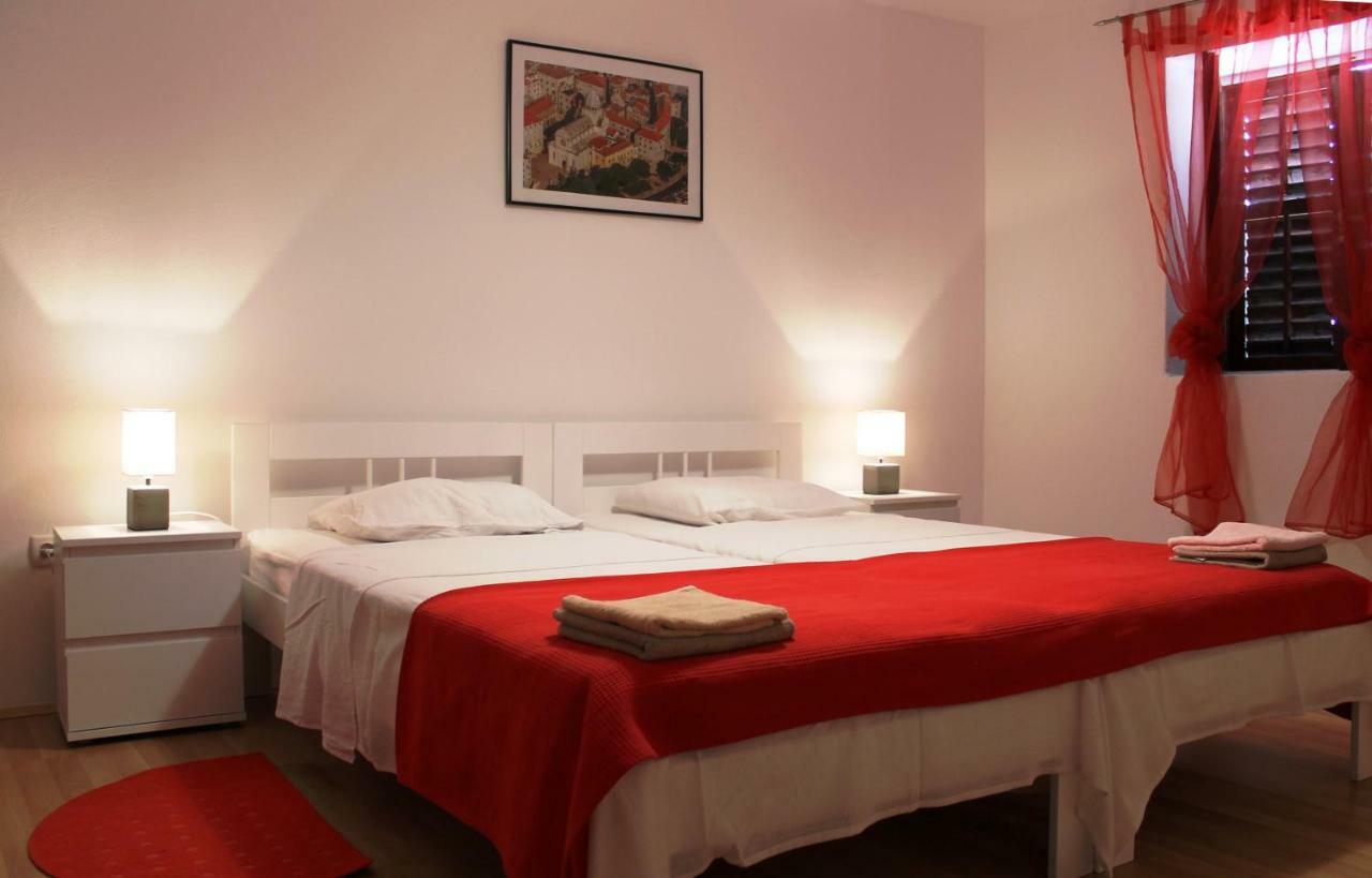 Illy City Centre Apartment Sibenik Exterior photo